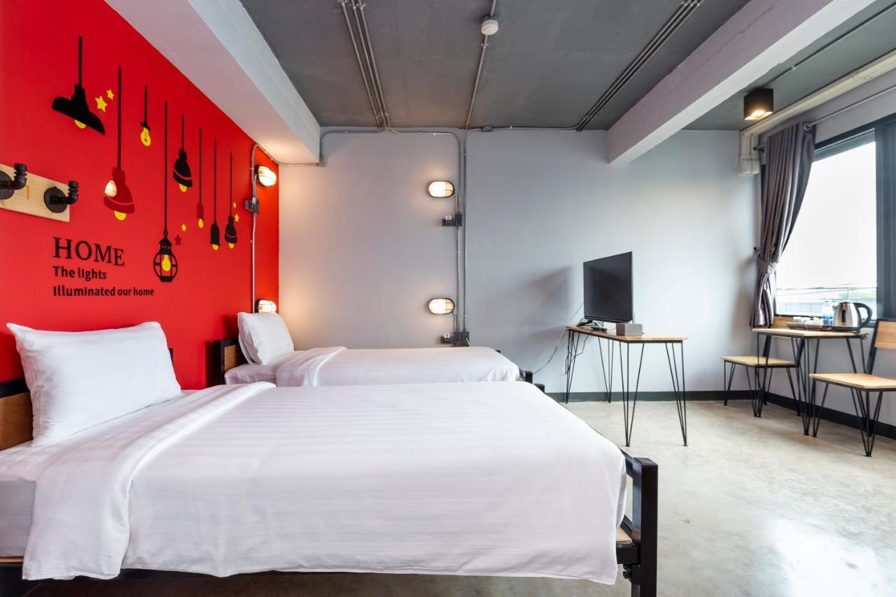 Rest24 Residence Bangkok Zimmer foto